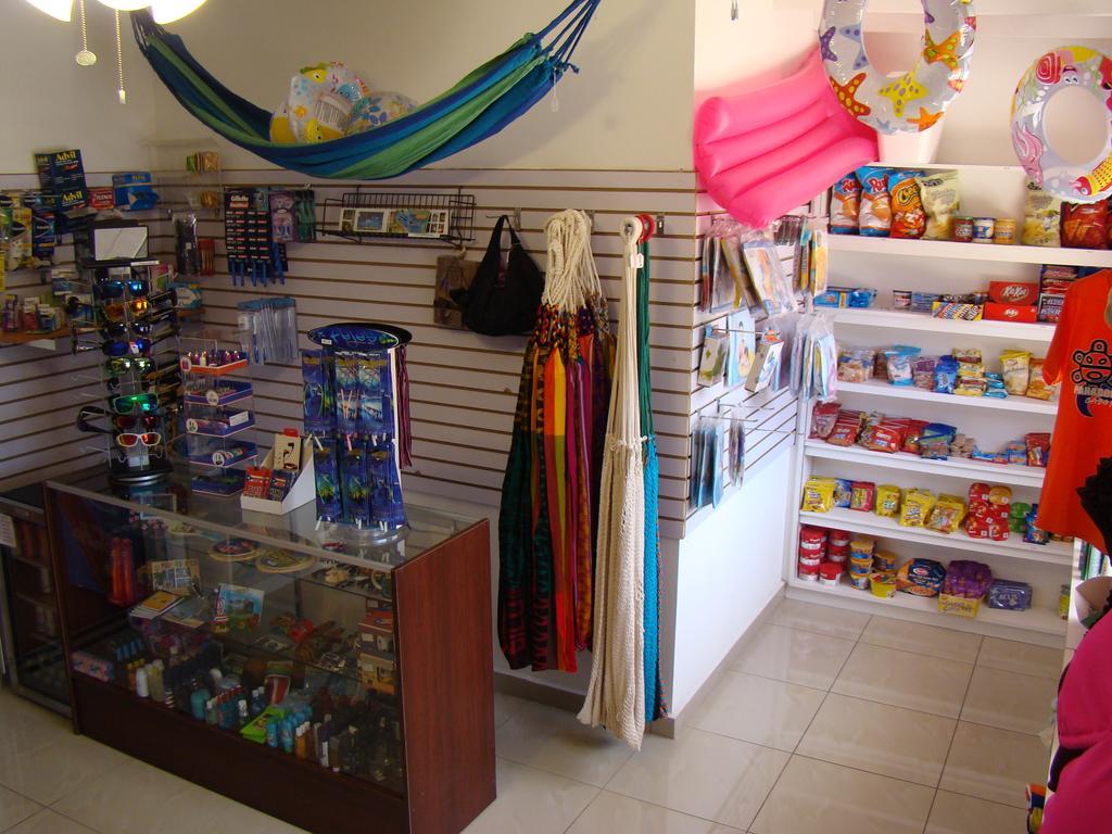 Combate Beach Resort Cabo Rojo Bagian luar foto